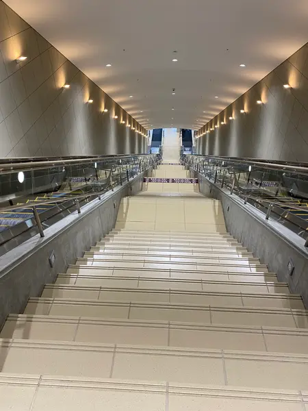 入って早々長い道のり💦
