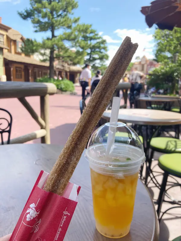 テラス席で休憩