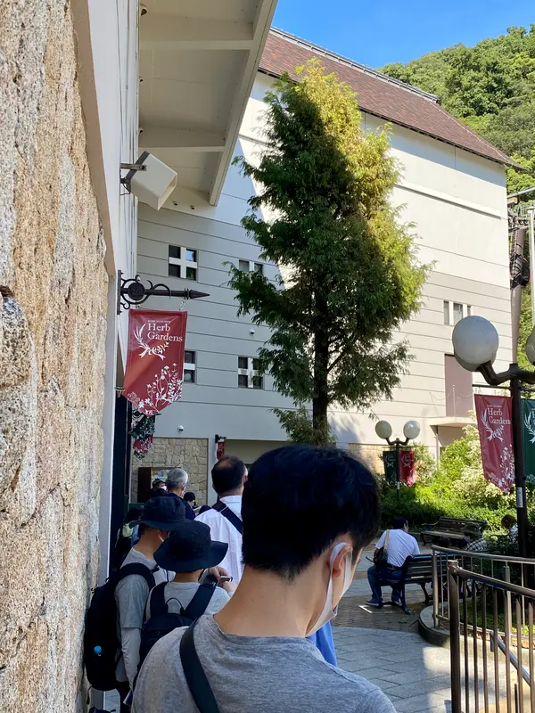 始発待機列がずらり👀
