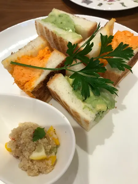 スポット内のおすすめ