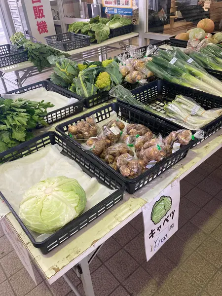 駅には直売所