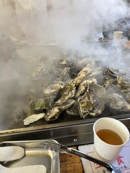 永遠に蒸牡蠣食べてた