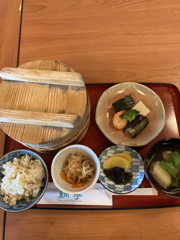 鯛飯(980円)