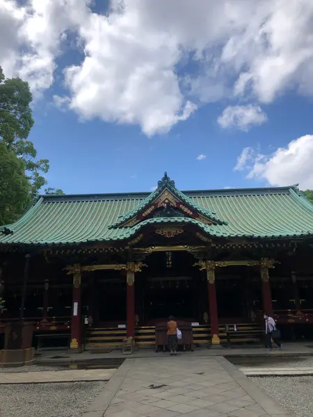 梅雨に入ったけど。根津神社本殿