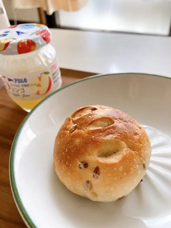 玄米入り麦芽ロール