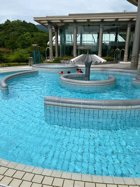 屋外プール
