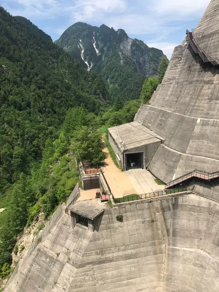 新展望広場
