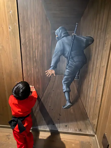 からくり屋敷