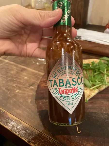燻製タバスコをかけていただきました🍕