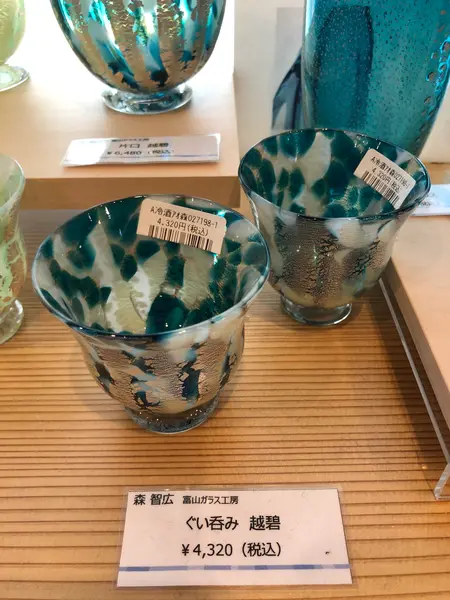 美しいガラス作品の数々にうっとりします🥰