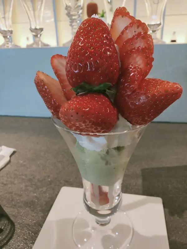 メニュー全部食べたい