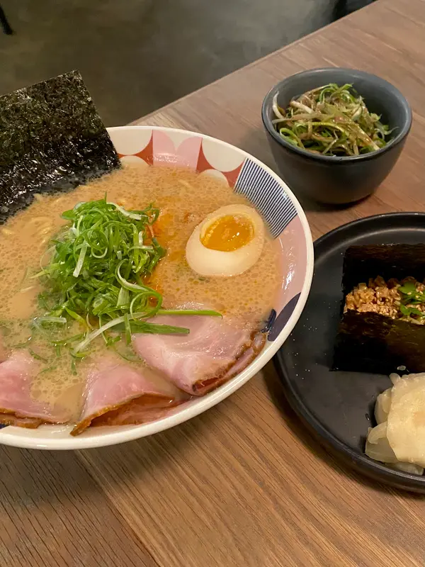 日本クオリティのラーメンを楽しんで！