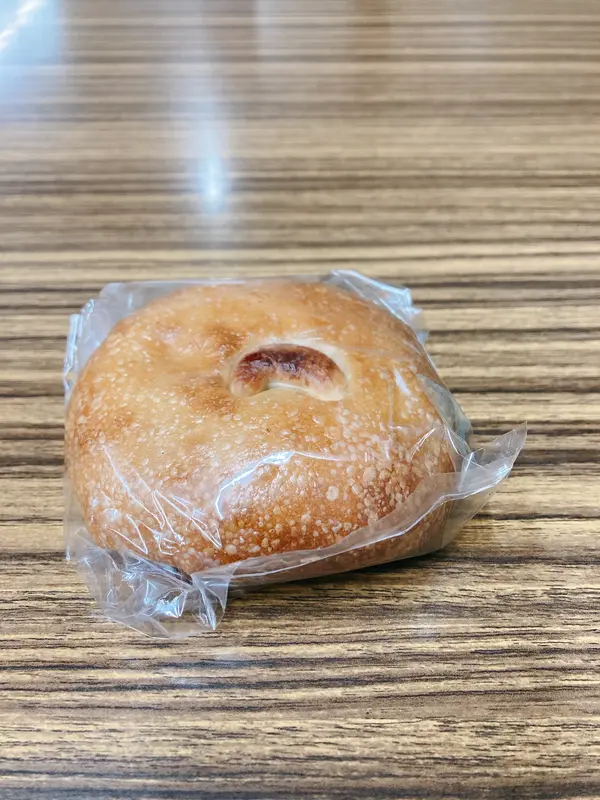 キイチゴアンパン（¥170）