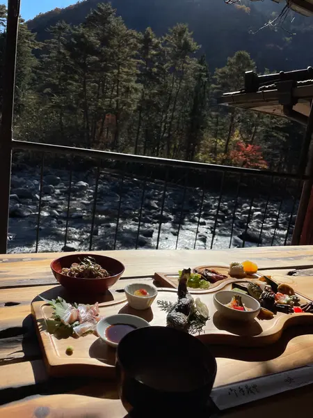 席によって見られる景色が違うのも◎