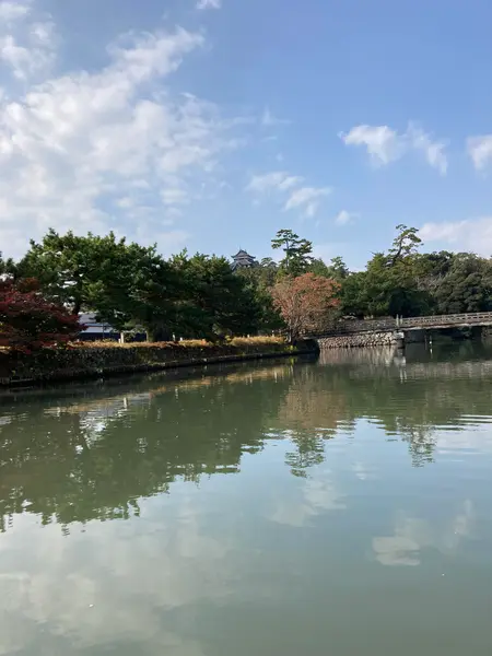 水の上は気持ちいい。