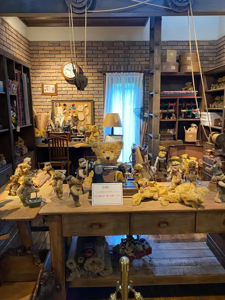 1階のテディベア展示