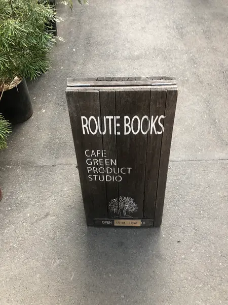ROUTE BOOKS