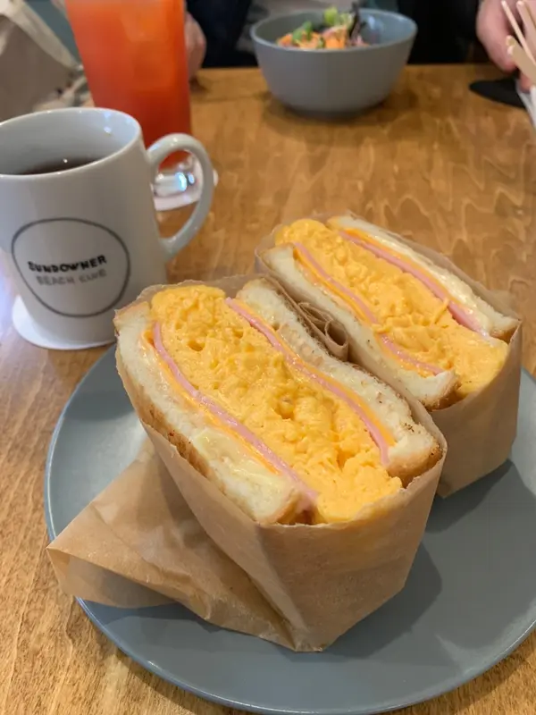 チーズオムレツ
