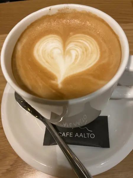 カフェラテ。
