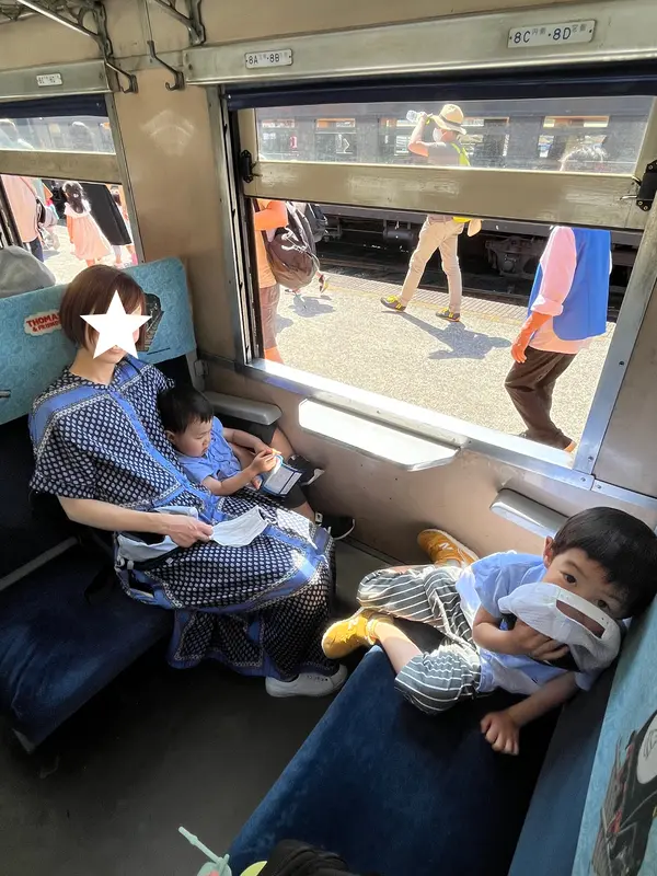 トーマス号の車内