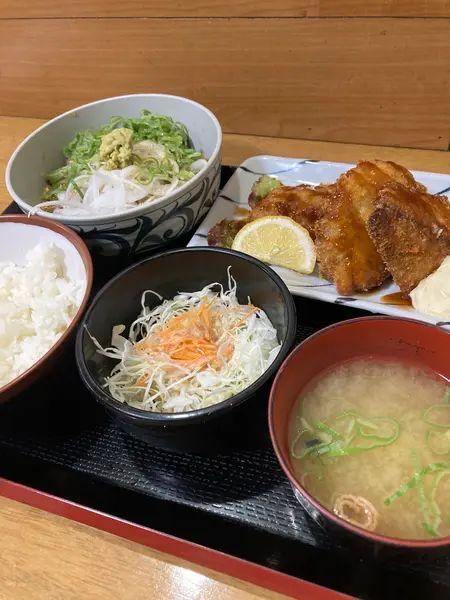 ごまさばアジフライ定食