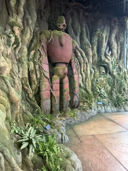 ロボット兵と写真撮影もできます