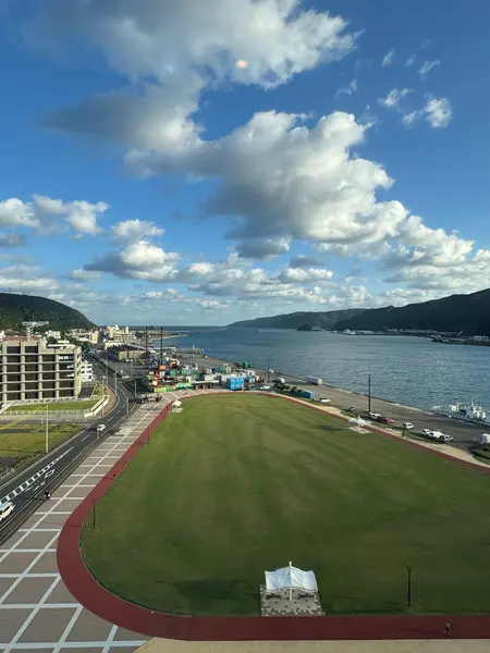 ホテルの目の前は海