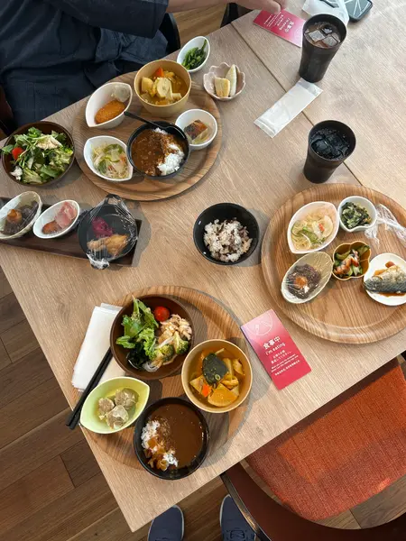 ほうとうも食べられる朝食バイキング