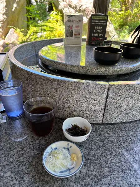 水は各お客さんで都度入れ替えしてるようで安心しました。