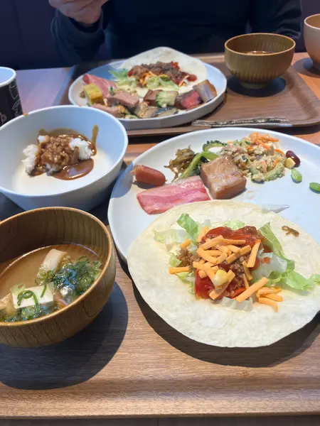 タコスやバーガー