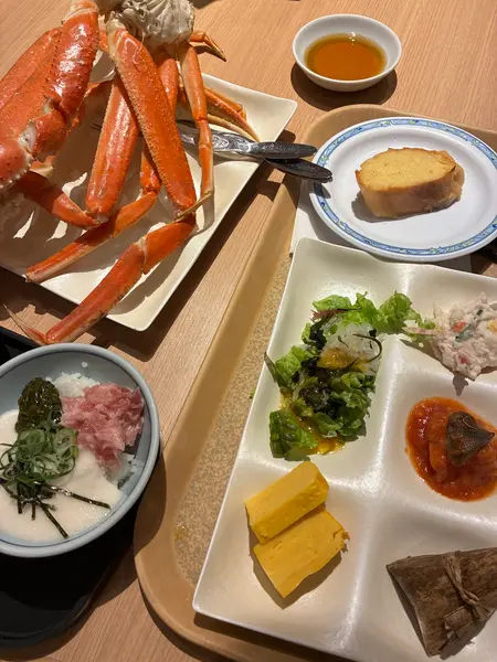 朝食ビュッフェ