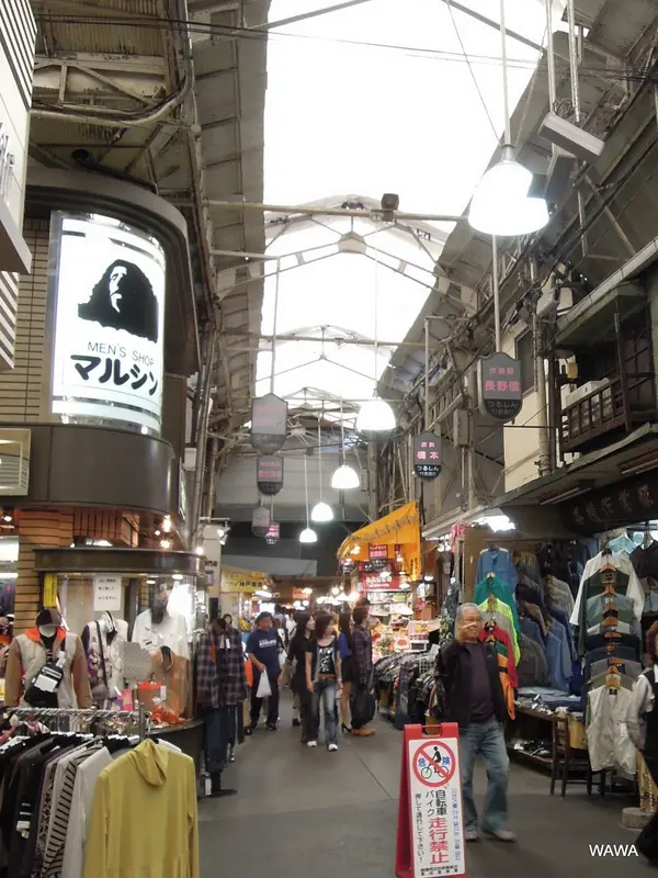 つるしん11班通り　鶴橋本通鶴進会（生野区） 鶴橋の商店街