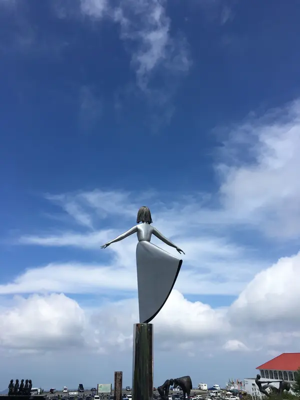 独特な彫刻がいっぱい