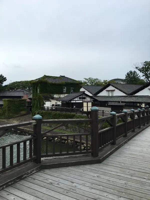 木製の橋