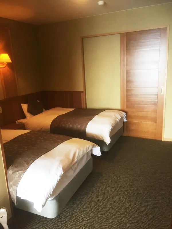 和洋室の落ち着いた部屋