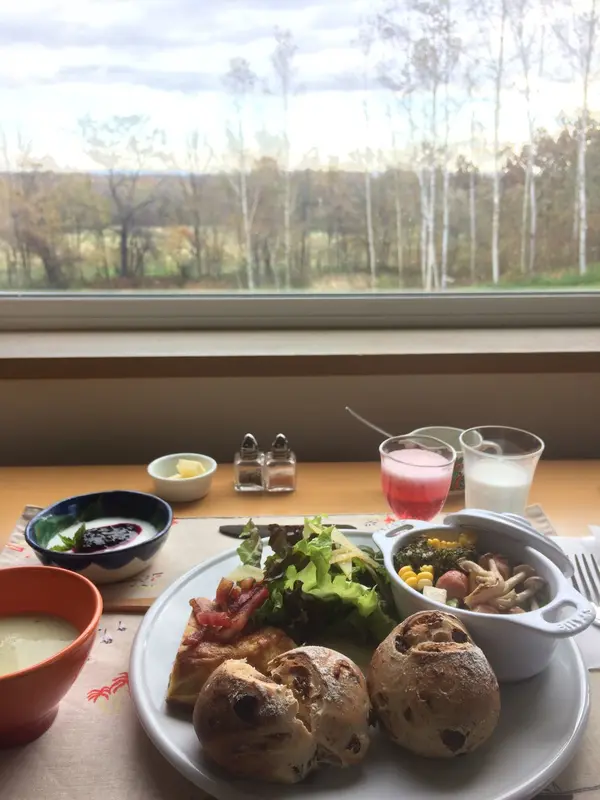暮らすように旅する。