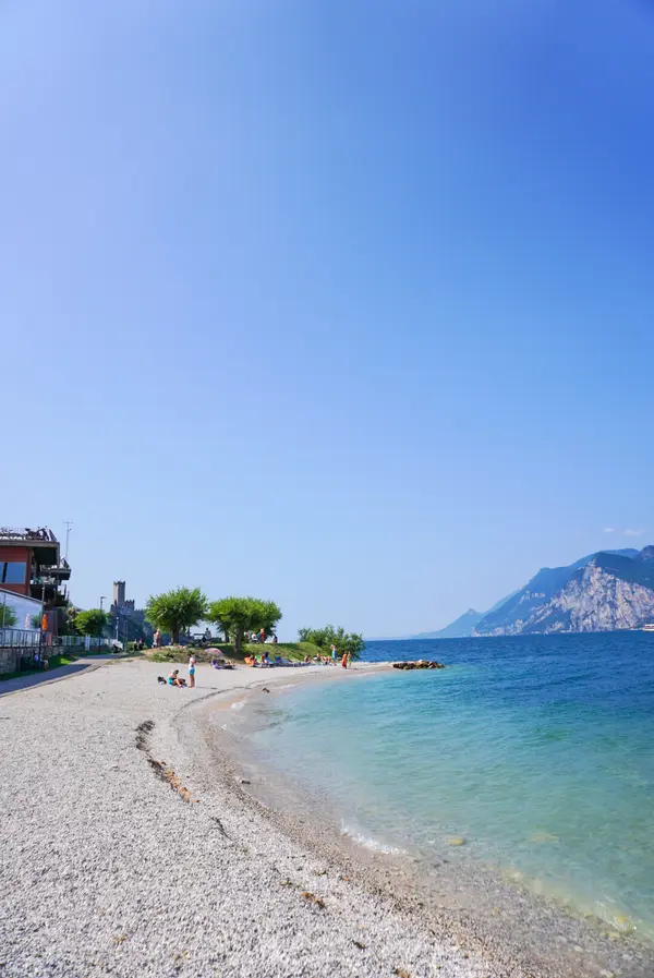 ビーチでのんびりしよう📖