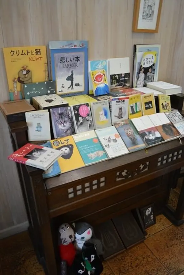 セレクト具合もちょうどいいBOOK　CAFE♪