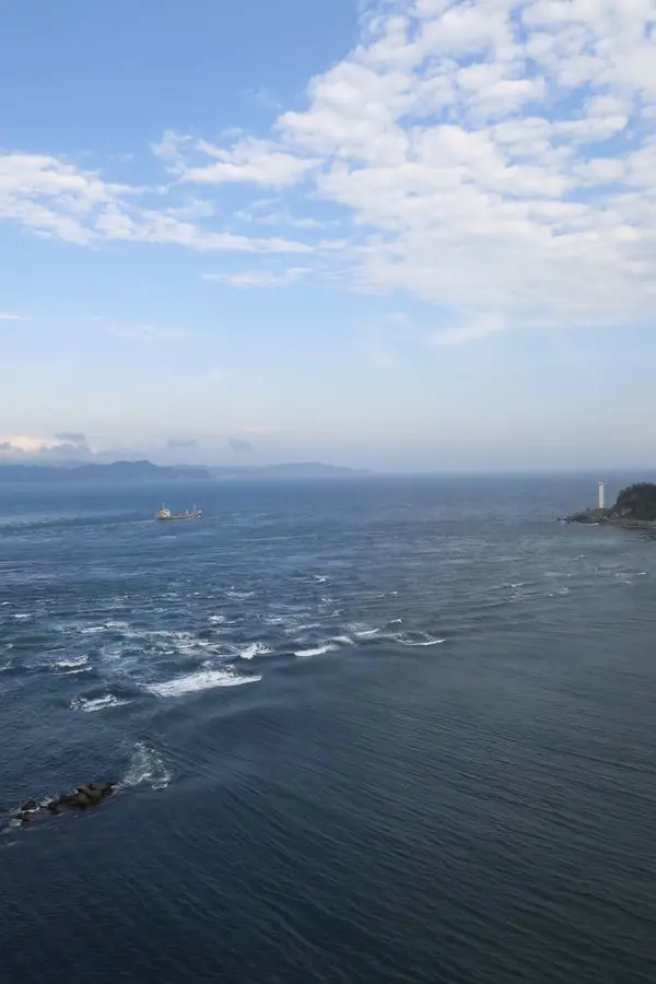海なのに、川みたい。