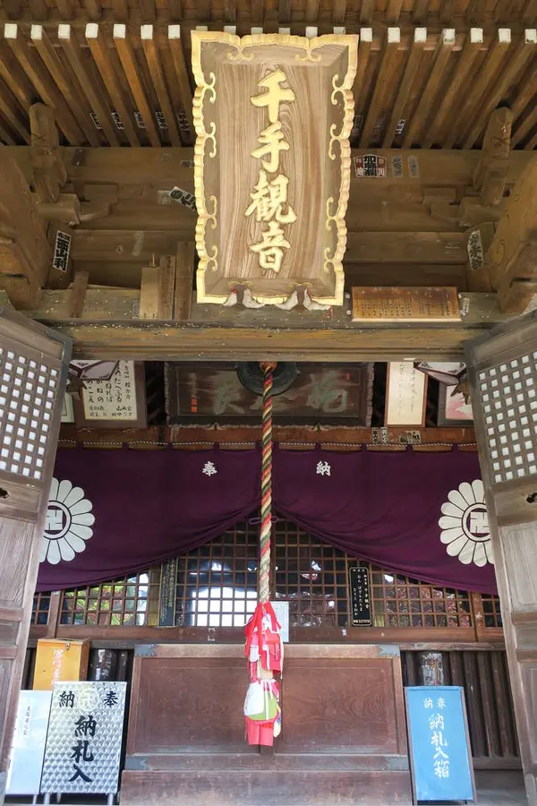 一方通行の本堂