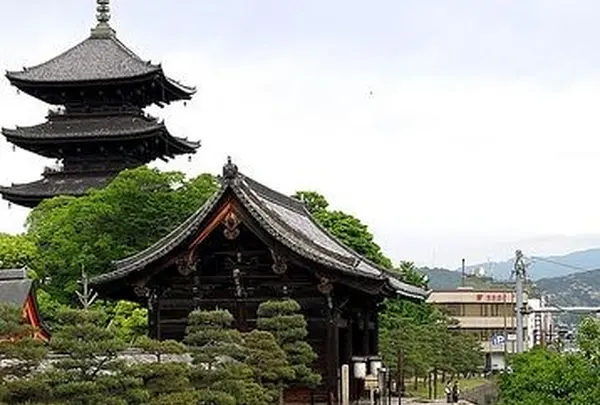 東寺（教王護国寺）