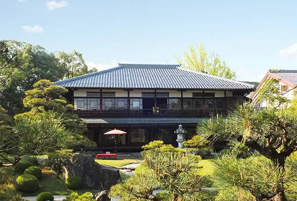 慶雲館庭園