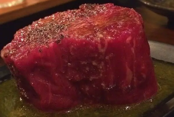 ニクアザブ