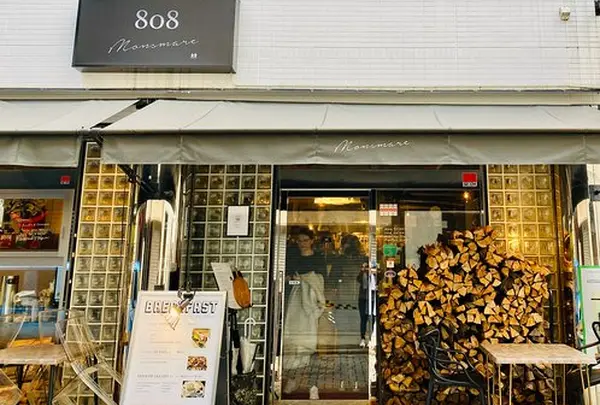 808 Monsmare