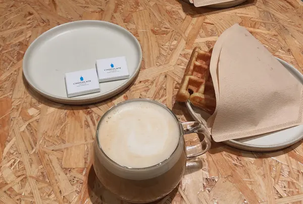 ブルーボトルコーヒー神戸カフェの写真・動画_image_1285133
