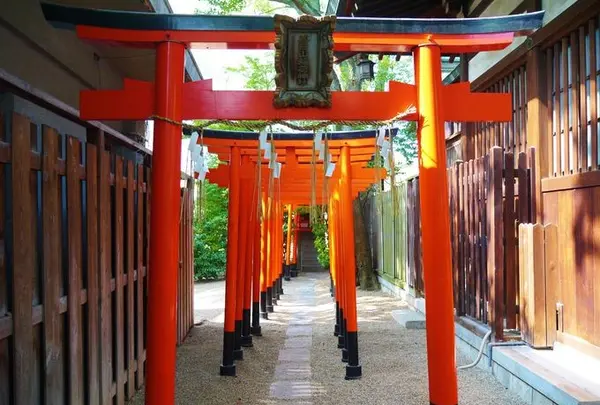 茶臼山稲荷神社