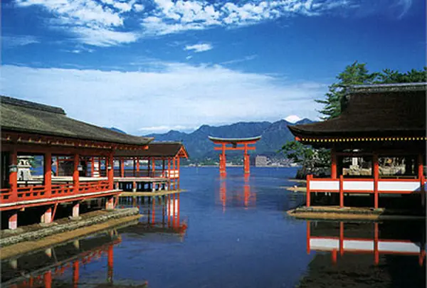 厳島神社