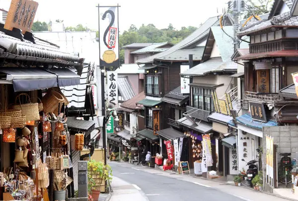 成田（成田山表参道）
