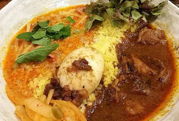 spicy curry 魯珈 （スパイシーカレーろか）