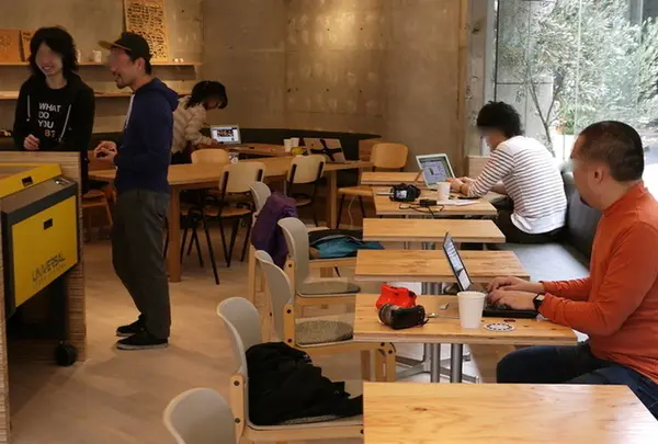 FABcafe (ファブカフェ)